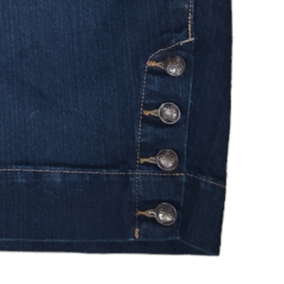 Lane Bryant, Women's Denim Pencil Skirt. SZ 18 - Picture 4 of 9